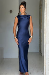 https://cdn.shopify.com/s/files/1/2060/7491/files/azuri-maxi-dress-navy-dress-babyboo-fashion-30995513737279.jpg?v=1748603007