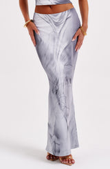 https://cdn.shopify.com/s/files/1/2060/7491/files/charmayne-maxi-skirt-grey-body-print-skirt-xs-babyboo-fashion-31005301964863.jpg?v=1748603252