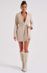 Abito da sera beige di alta qualità