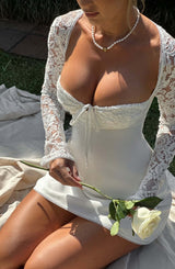 Abito da donna in pizzo