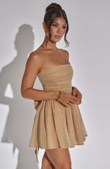 Abito da sera in oro