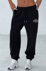 https://cdn.shopify.com/s/files/1/2060/7491/files/studio-sweatpants-black-charcoal-pants-xs-babyboo-fashion-31201897119807.jpg?v=1748603272