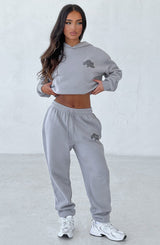 https://cdn.shopify.com/s/files/1/2060/7491/files/studio-sweatpants-grey-charcoal-pants-xs-babyboo-fashion-31202106998847.jpg?v=1748603275