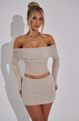 Top Nero Stile Bardot