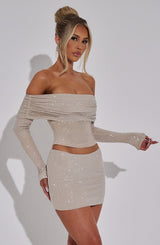 Top Nero Stile Bardot